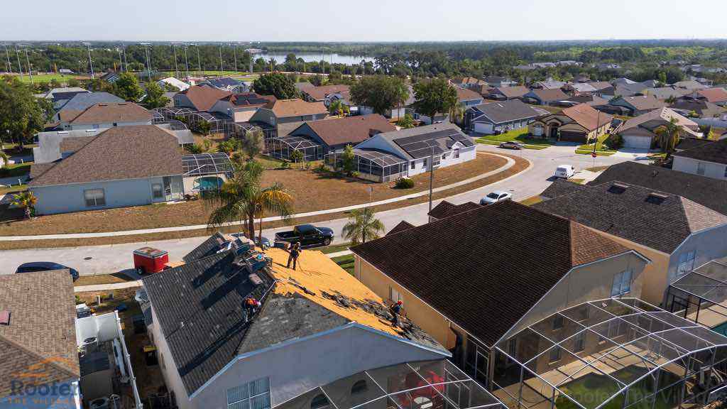 Roofer In The Villages